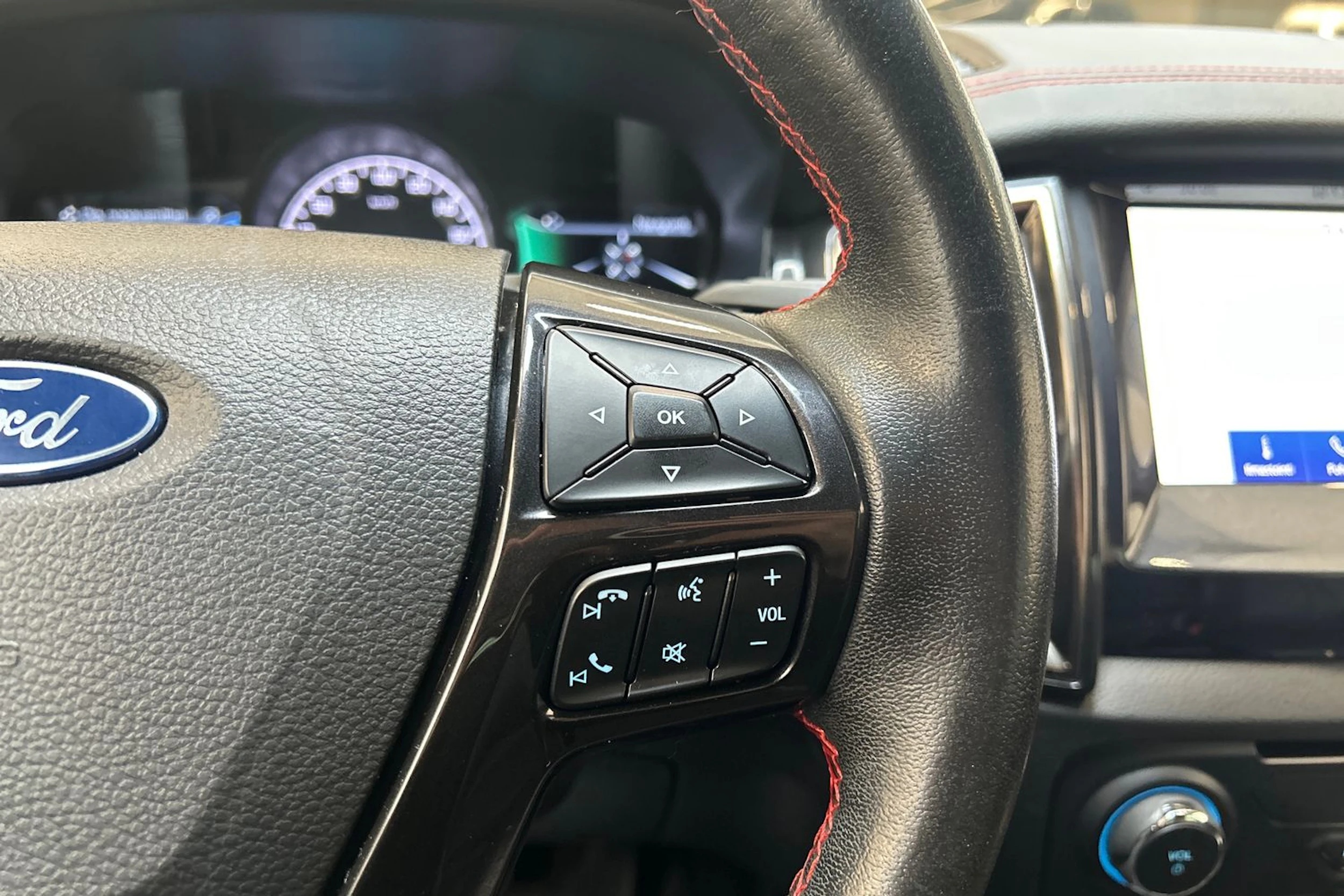 harmaa Ford Ranger 2021 kuva 11.