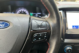 harmaa Ford Ranger 2021 kuva 11.