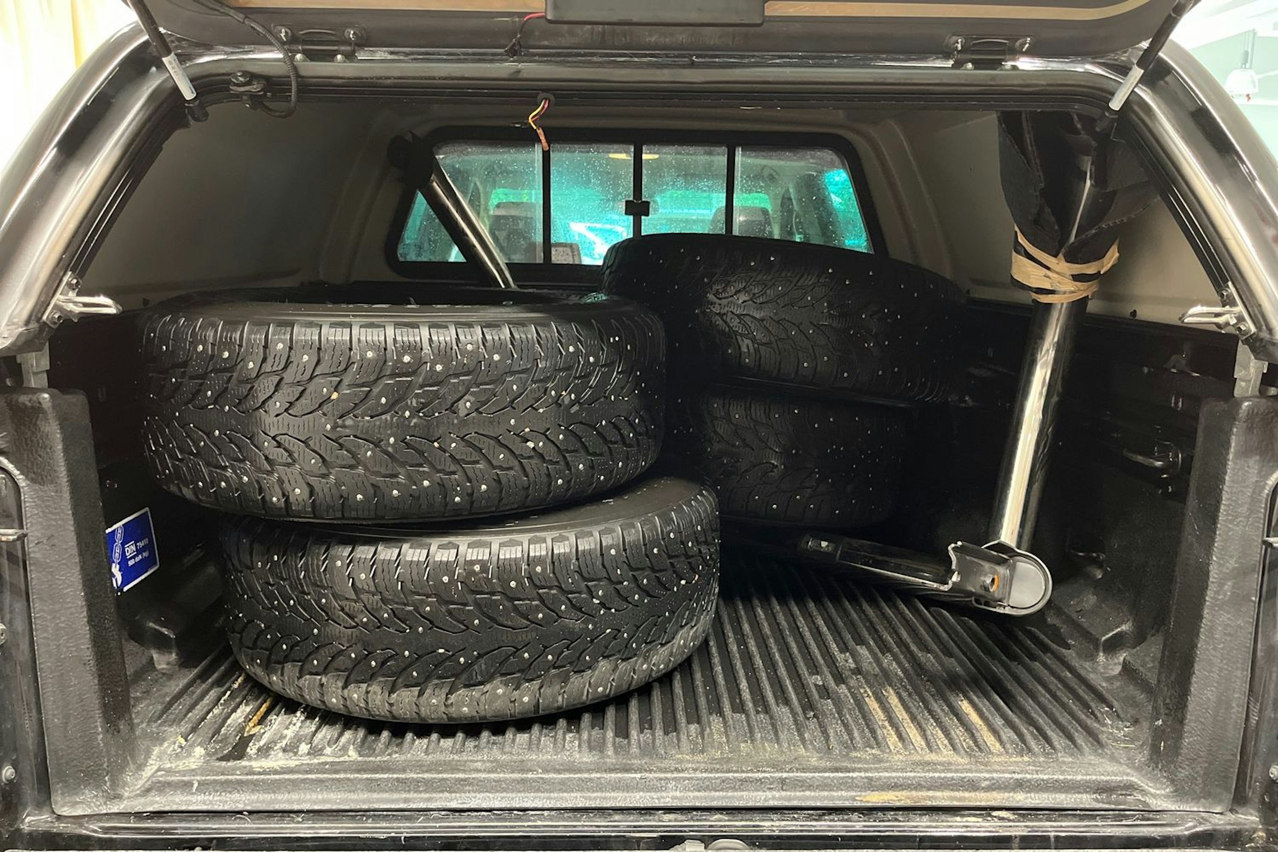 musta Ford Ranger 2021 kuva 13.