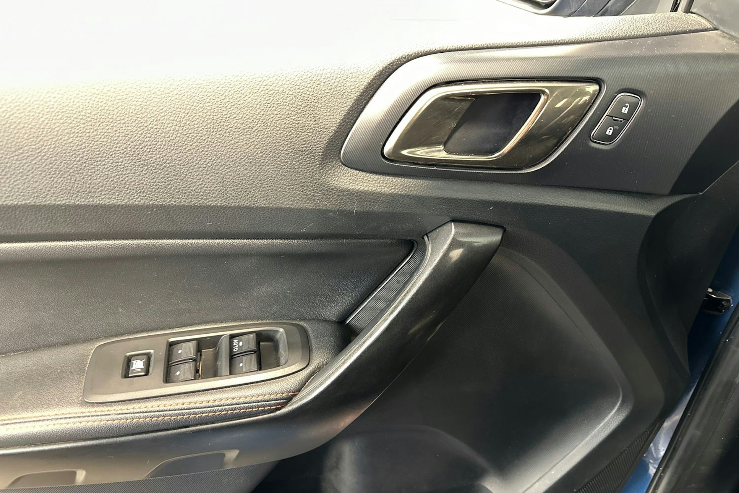 met. sininen Ford Ranger 2022 kuva 17.