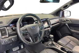 oranssi Ford Ranger 2022 kuva 8.