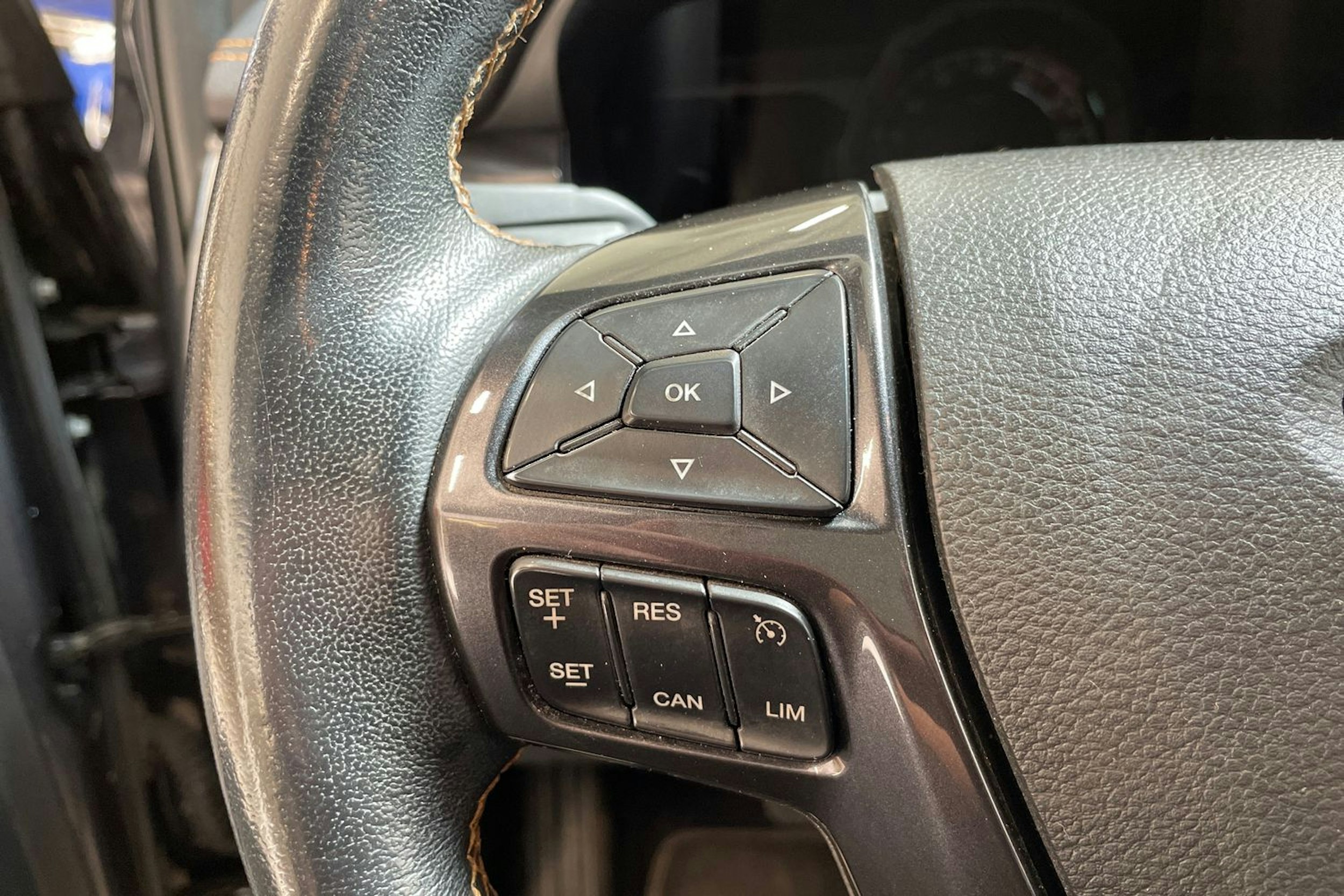 harmaa Ford Ranger 2022 kuva 15.