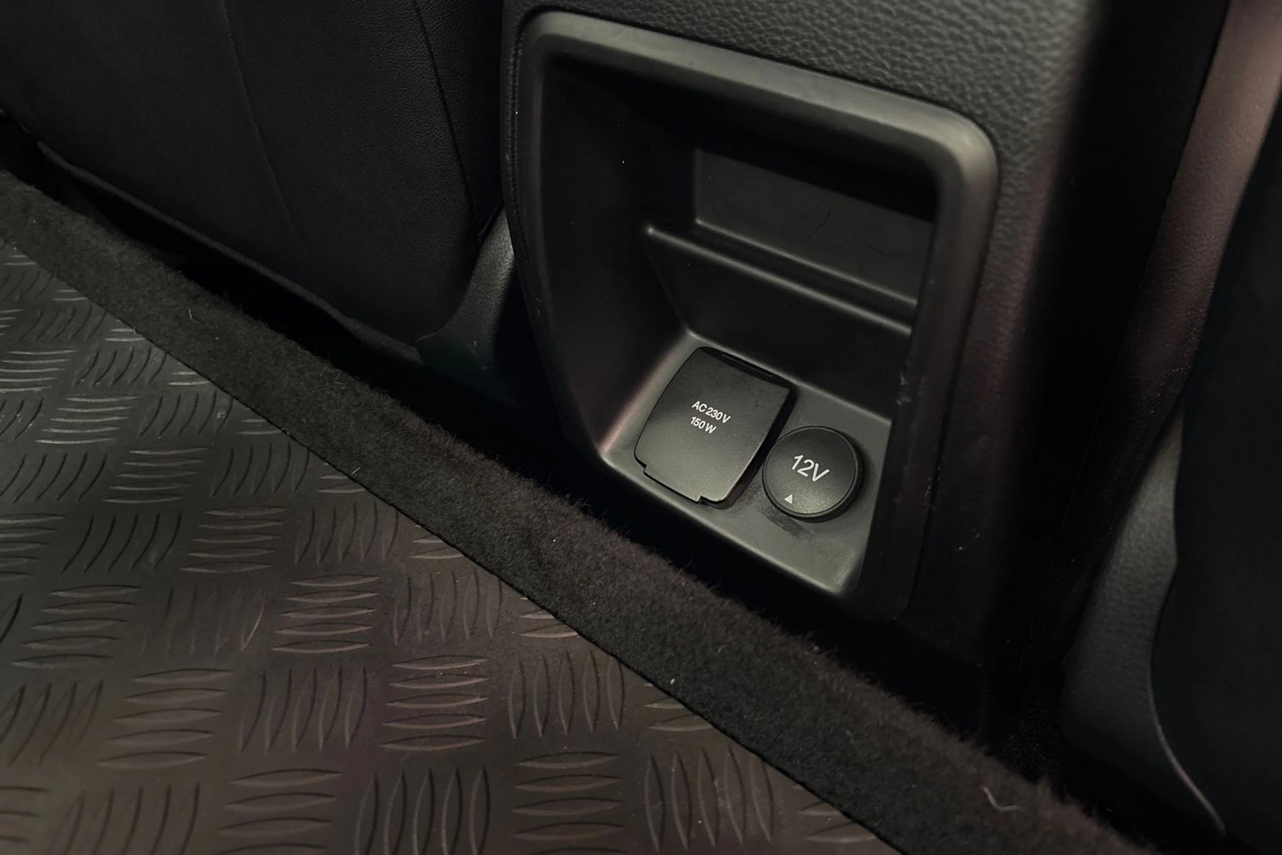harmaa Ford Ranger 2022 kuva 21.