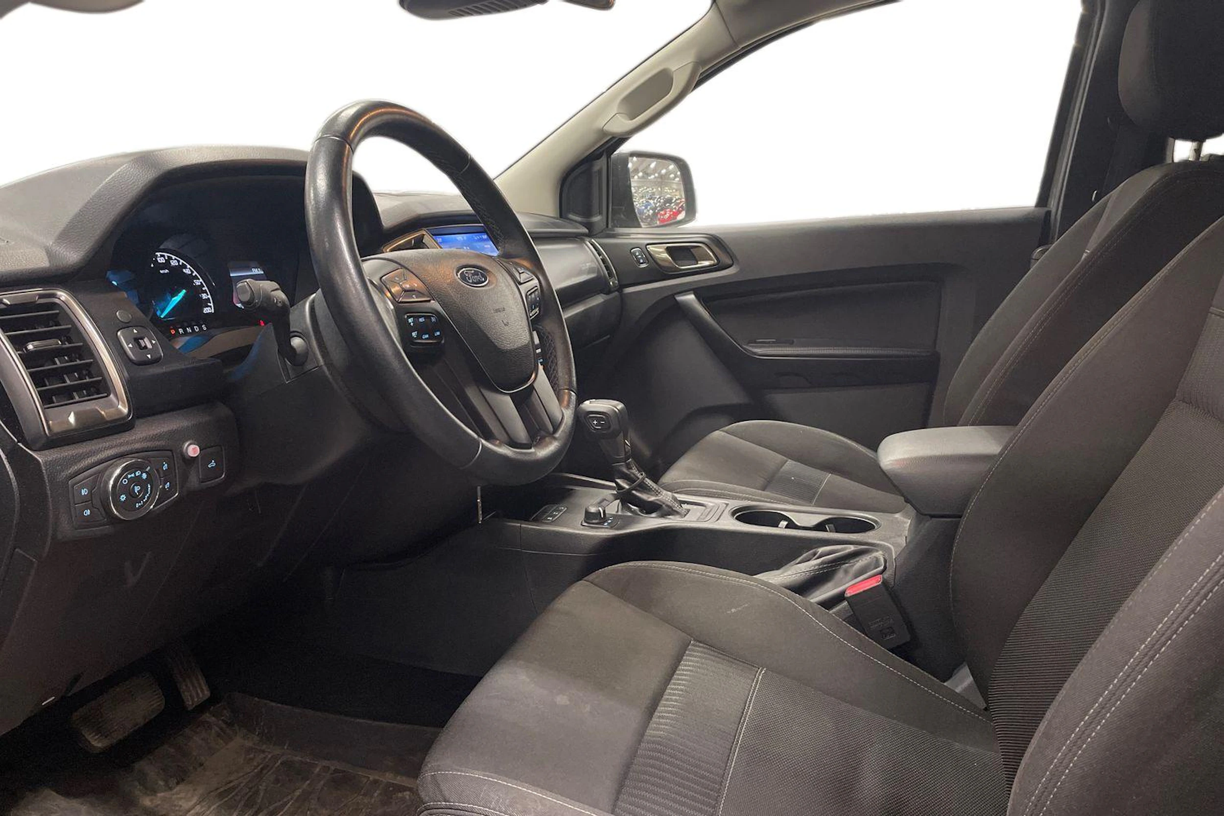 harmaa Ford Ranger 2022 kuva 3.