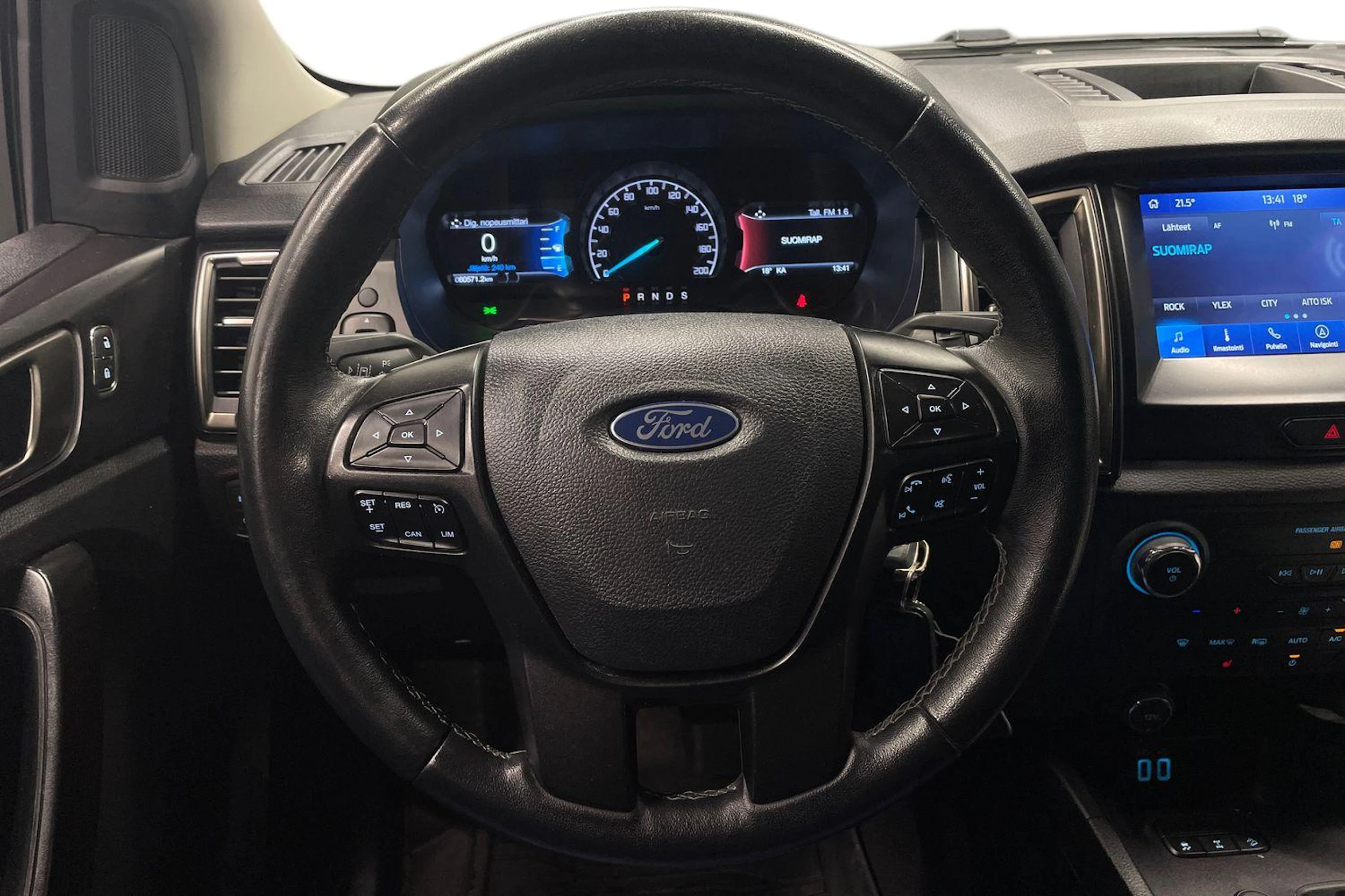 harmaa Ford Ranger 2022 kuva 9.