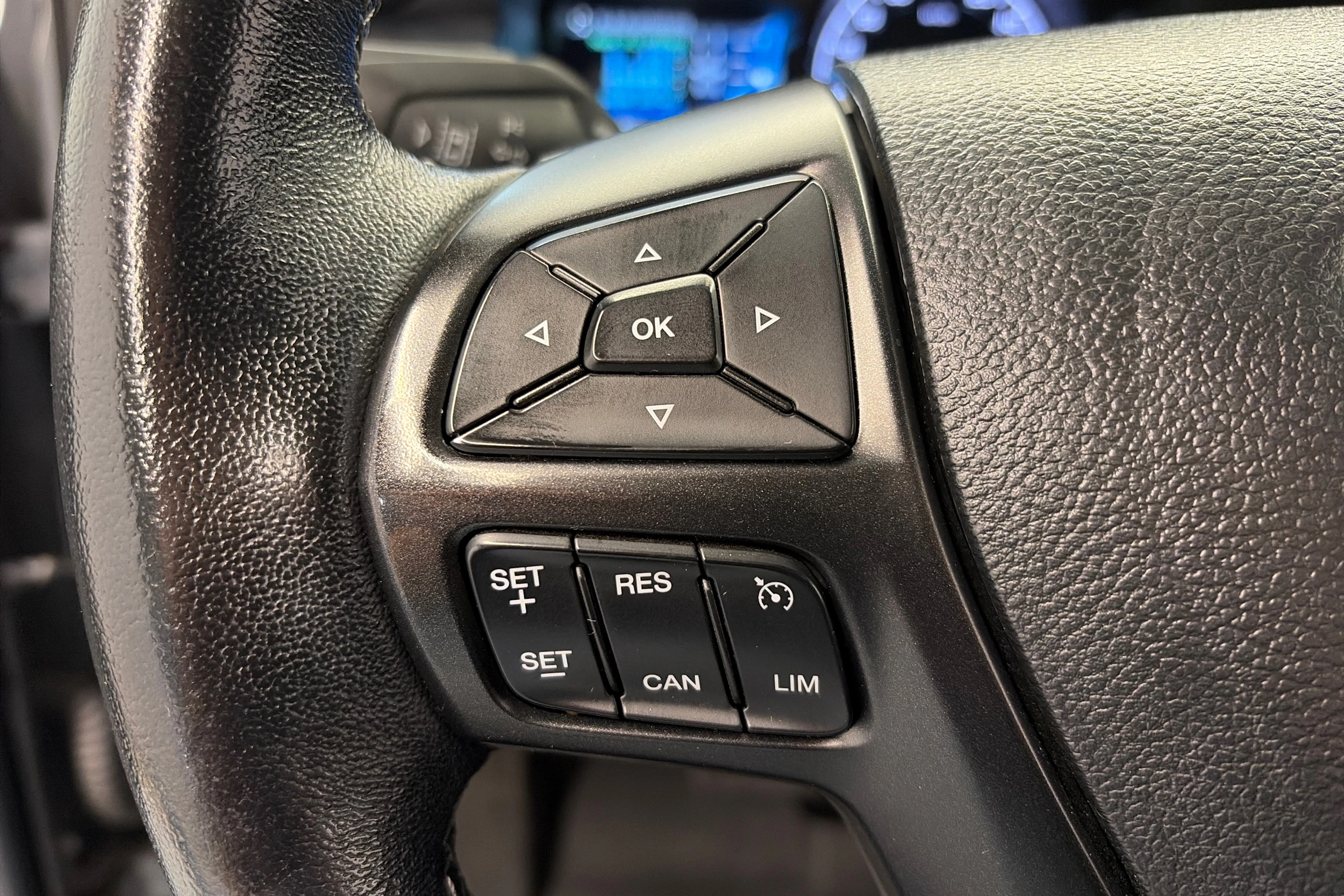 harmaa Ford Ranger 2022 kuva 14.