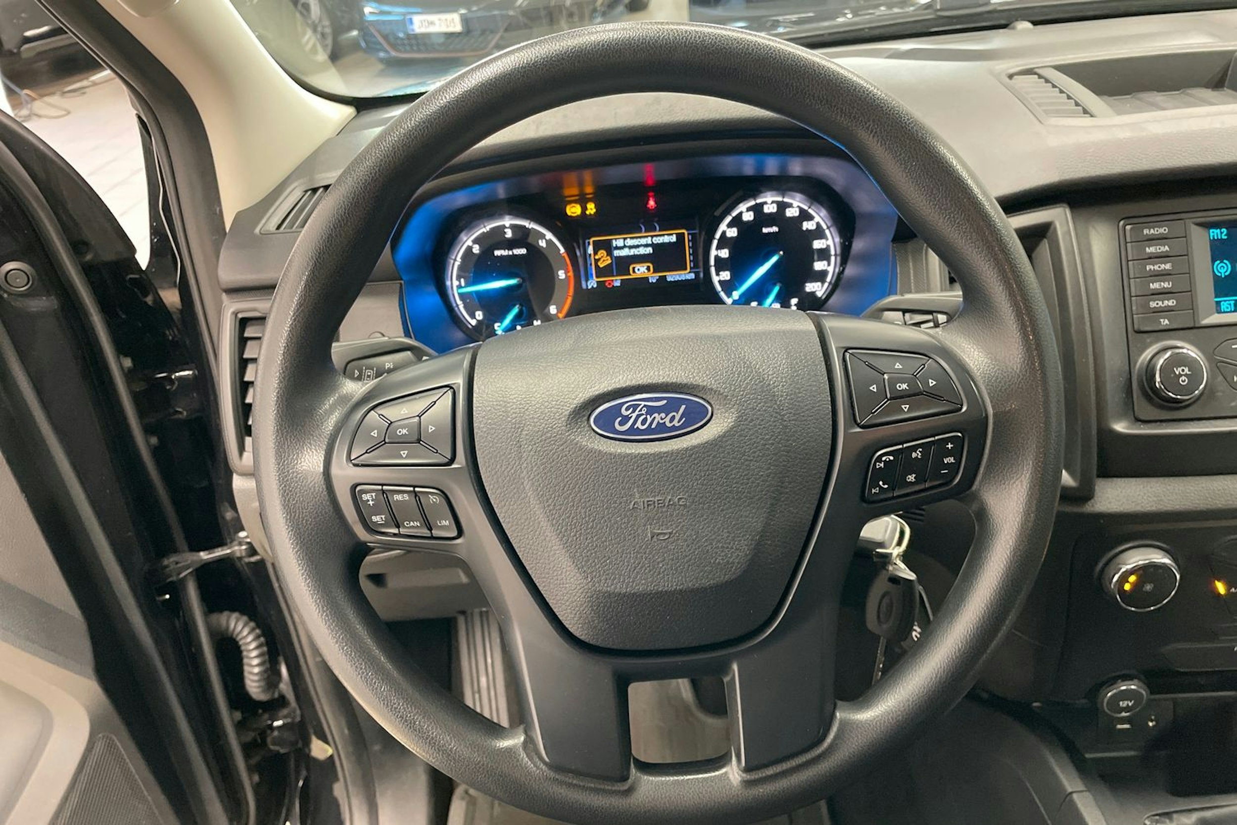 Musta Ford RANGER 2022 kuva 15.