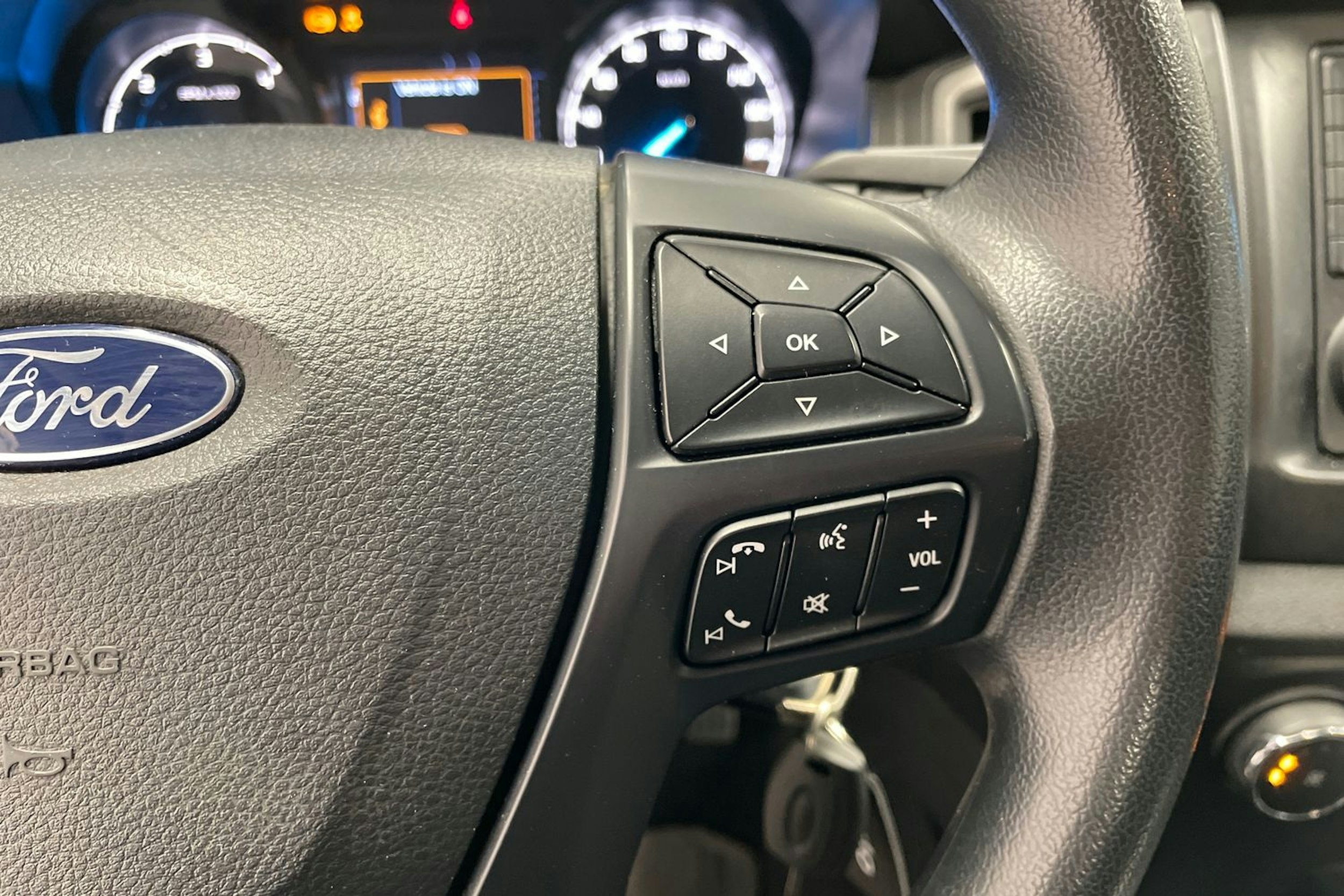 Musta Ford RANGER 2022 kuva 16.