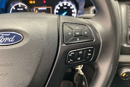 Musta Ford RANGER 2022 kuva 16.