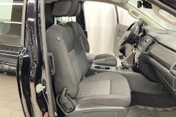 Musta Ford RANGER 2022 kuva 25.