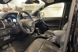 musta Ford Ranger 2022 kuva 3.