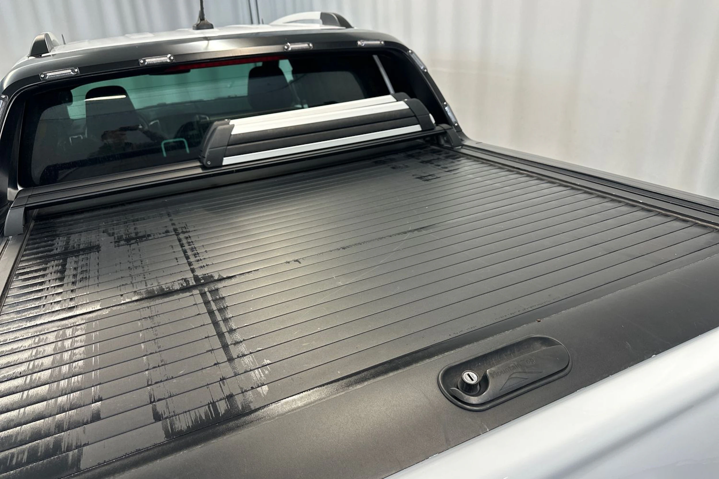 valkoinen Ford Ranger 2023 kuva 19.