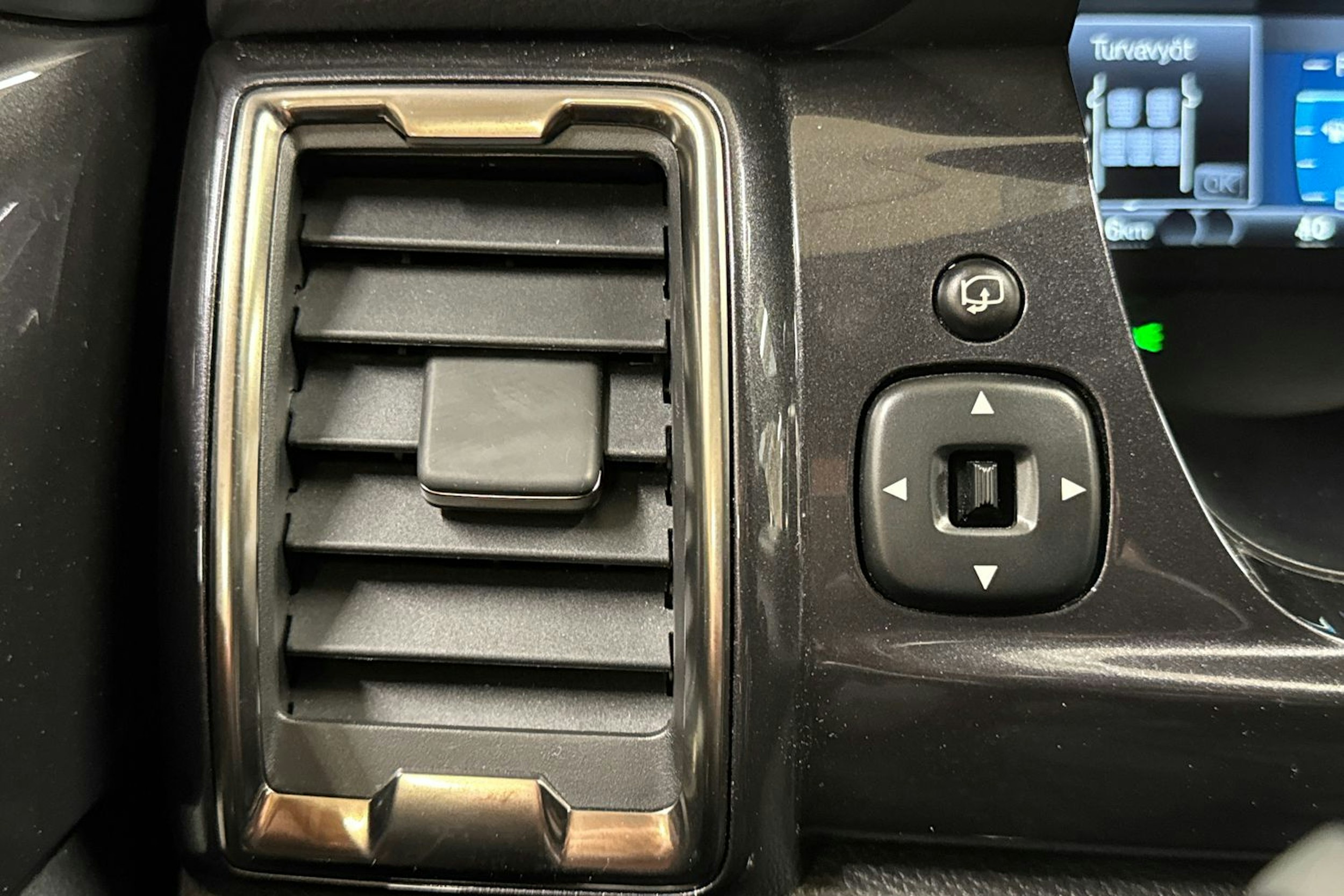musta Ford Ranger 2022 kuva 19.