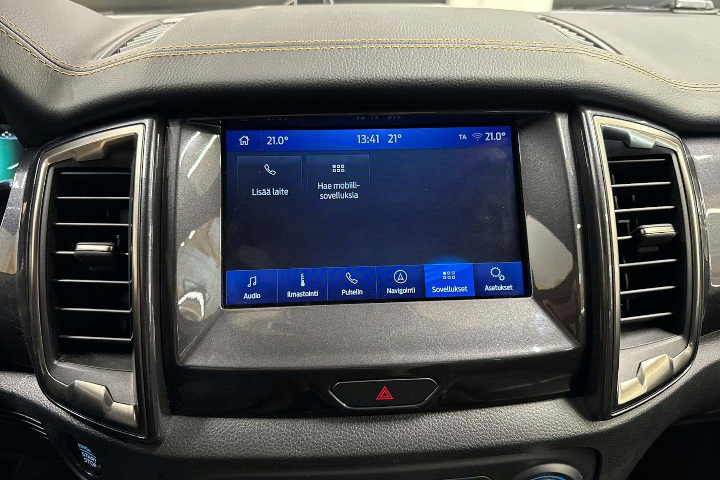 musta Ford Ranger 2022 kuva 26.