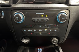 musta Ford Ranger 2022 kuva 27.