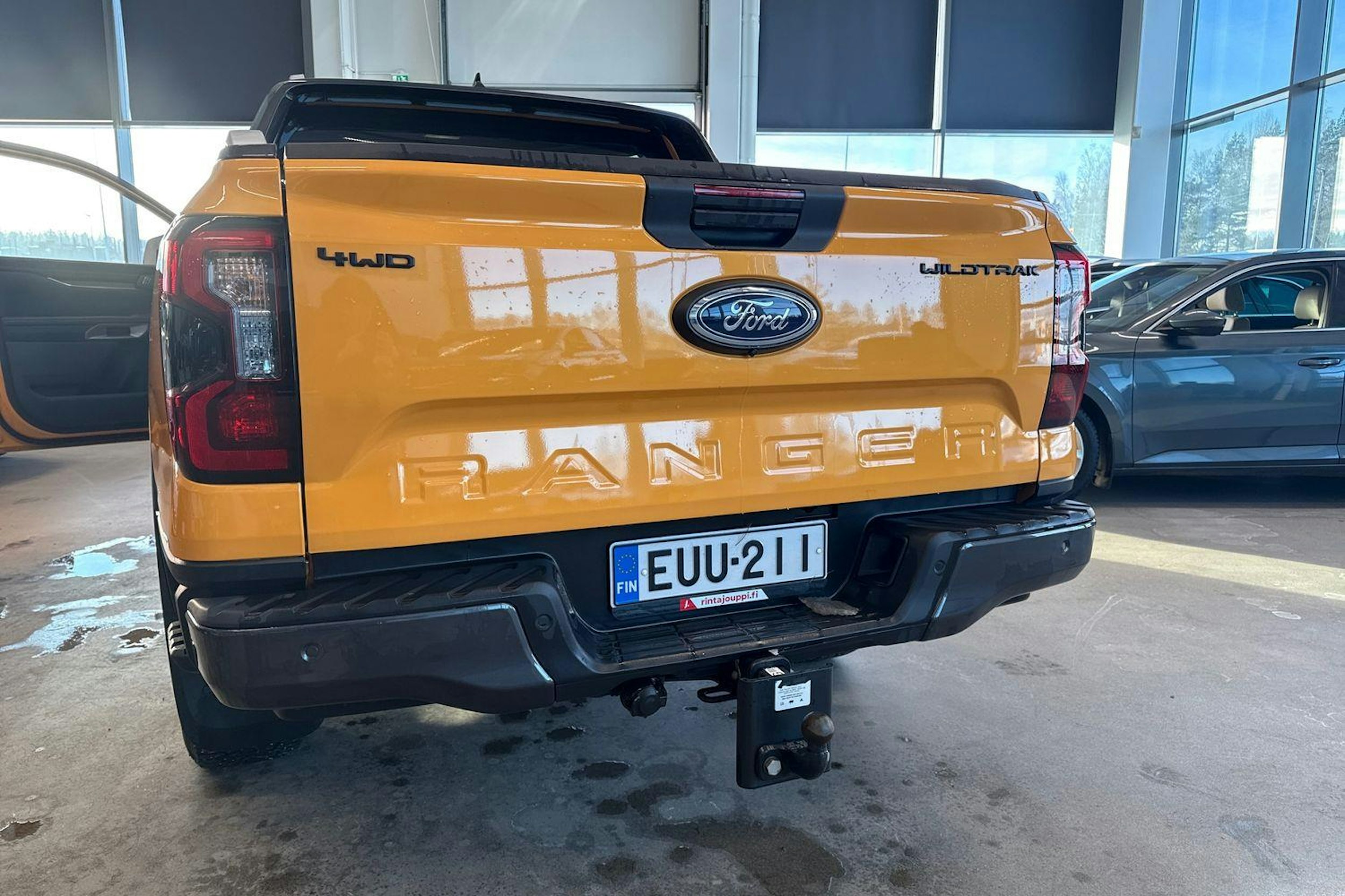 oranssi Ford Ranger 2023 kuva 5.
