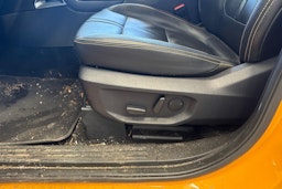 oranssi Ford Ranger 2023 kuva 8.