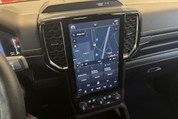 oranssi Ford Ranger 2023 kuva 17.