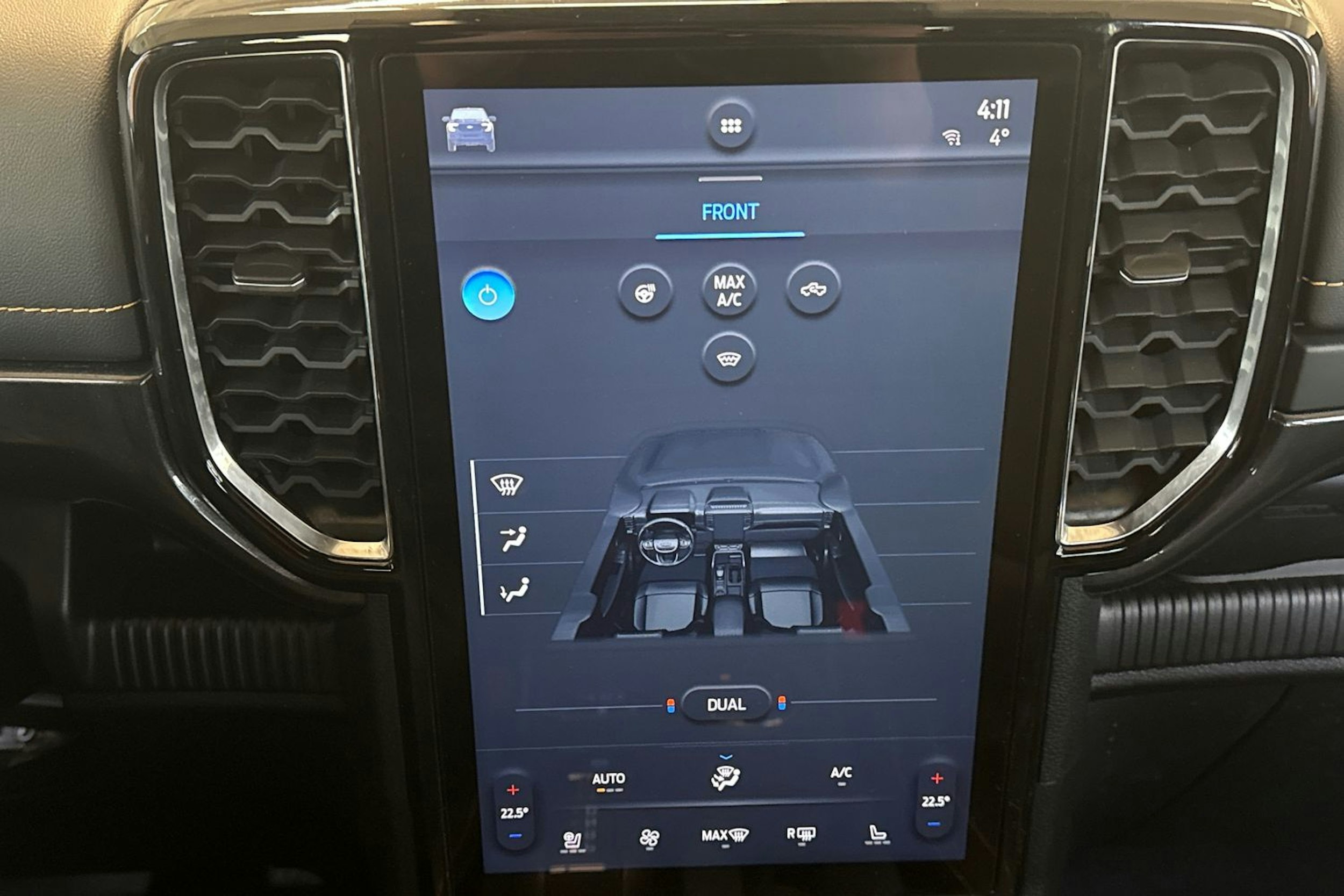 oranssi Ford Ranger 2023 kuva 20.