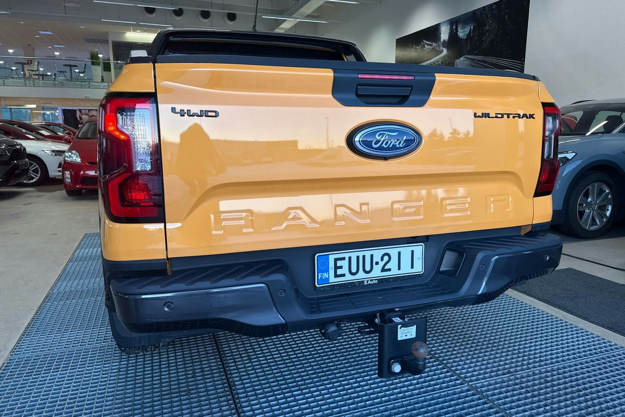 oranssi Ford Ranger 2023 kuva 23.