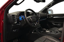 punainen Ford Ranger 2023 kuva 3.
