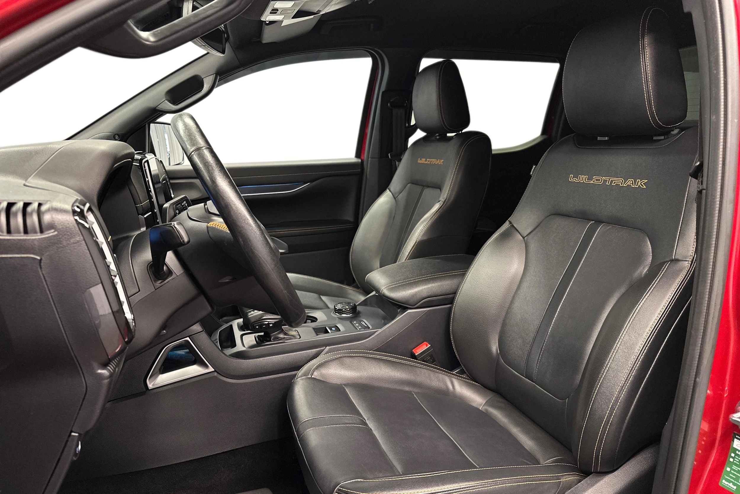 punainen Ford Ranger 2023 kuva 8.