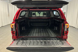 punainen Ford Ranger 2023 kuva 10.
