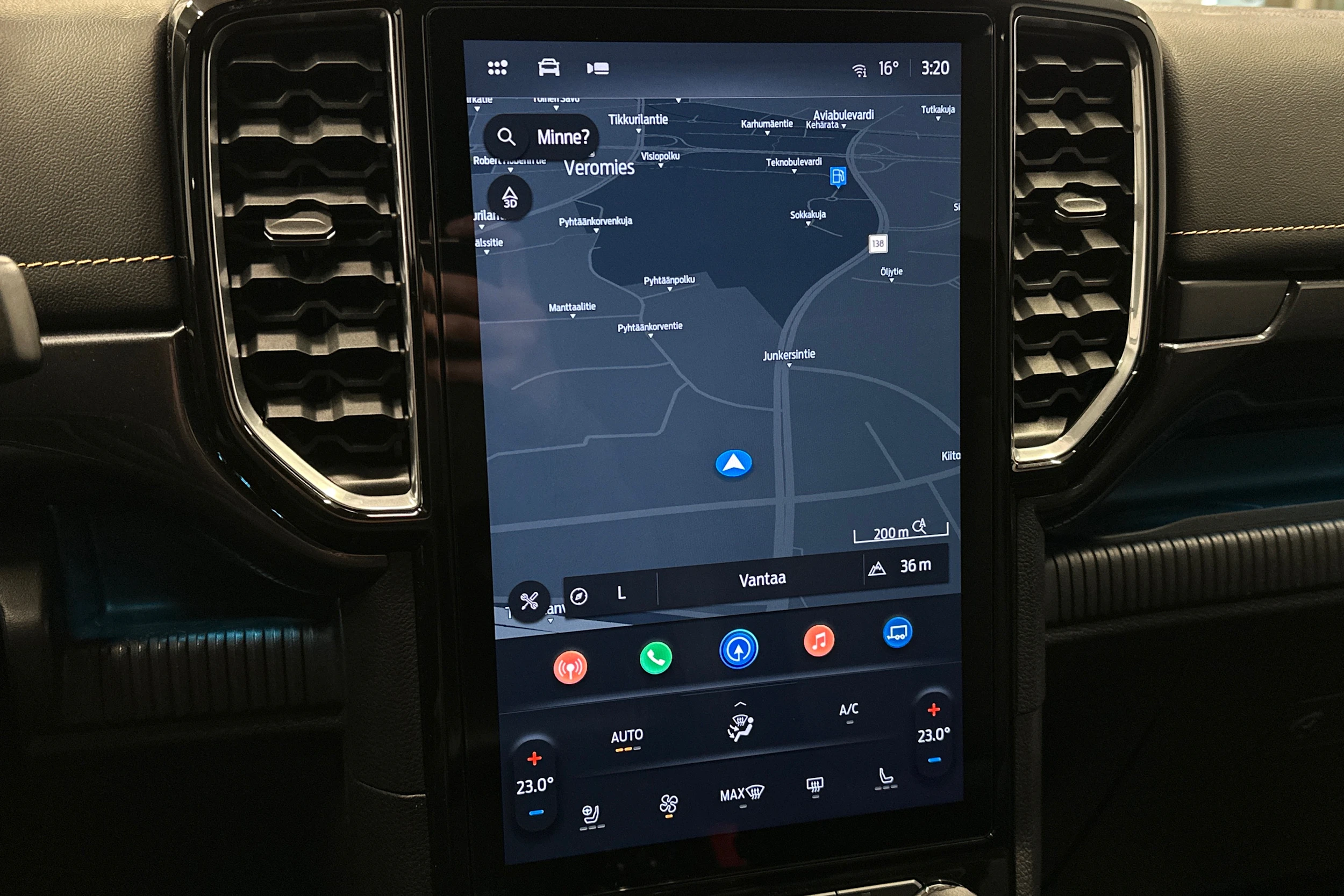 punainen Ford Ranger 2023 kuva 18.