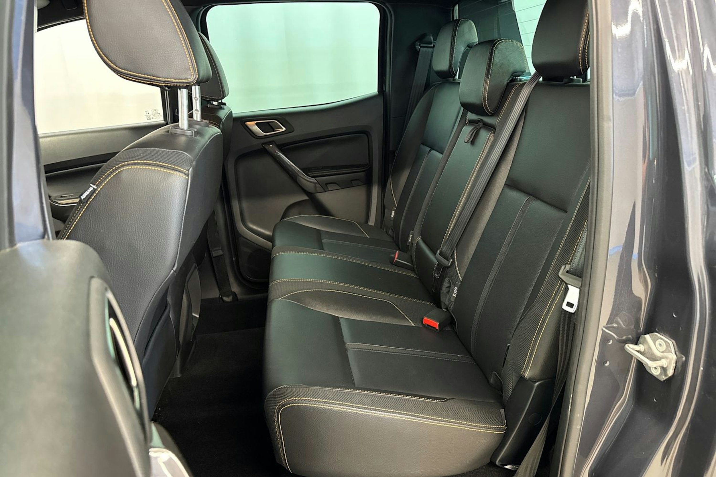harmaa Ford Ranger 2023 kuva 22.