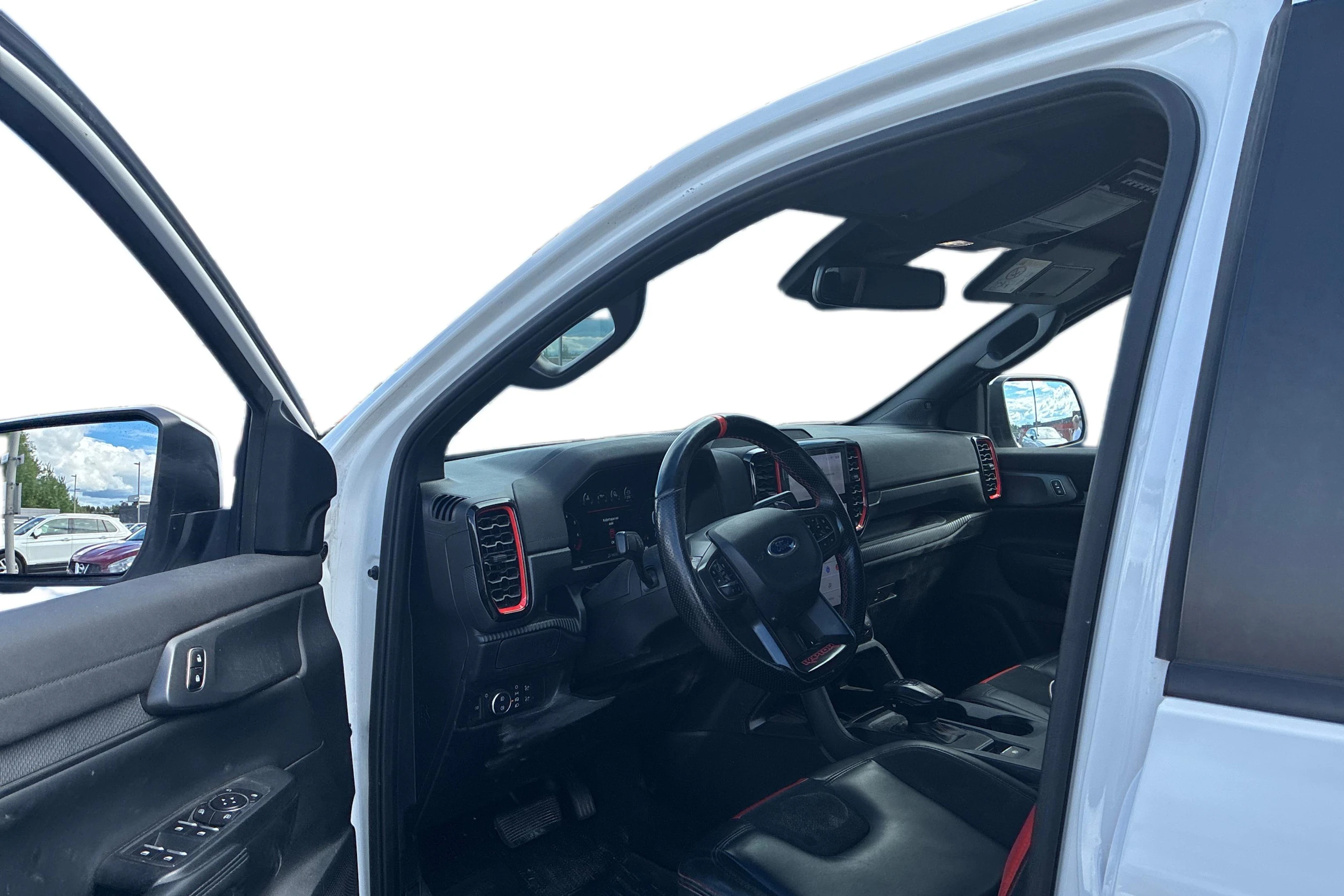 valkoinen Ford Ranger 2023 kuva 3.