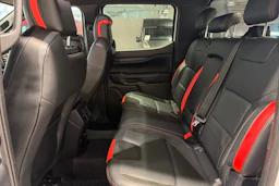 valkoinen Ford Ranger 2023 kuva 14.