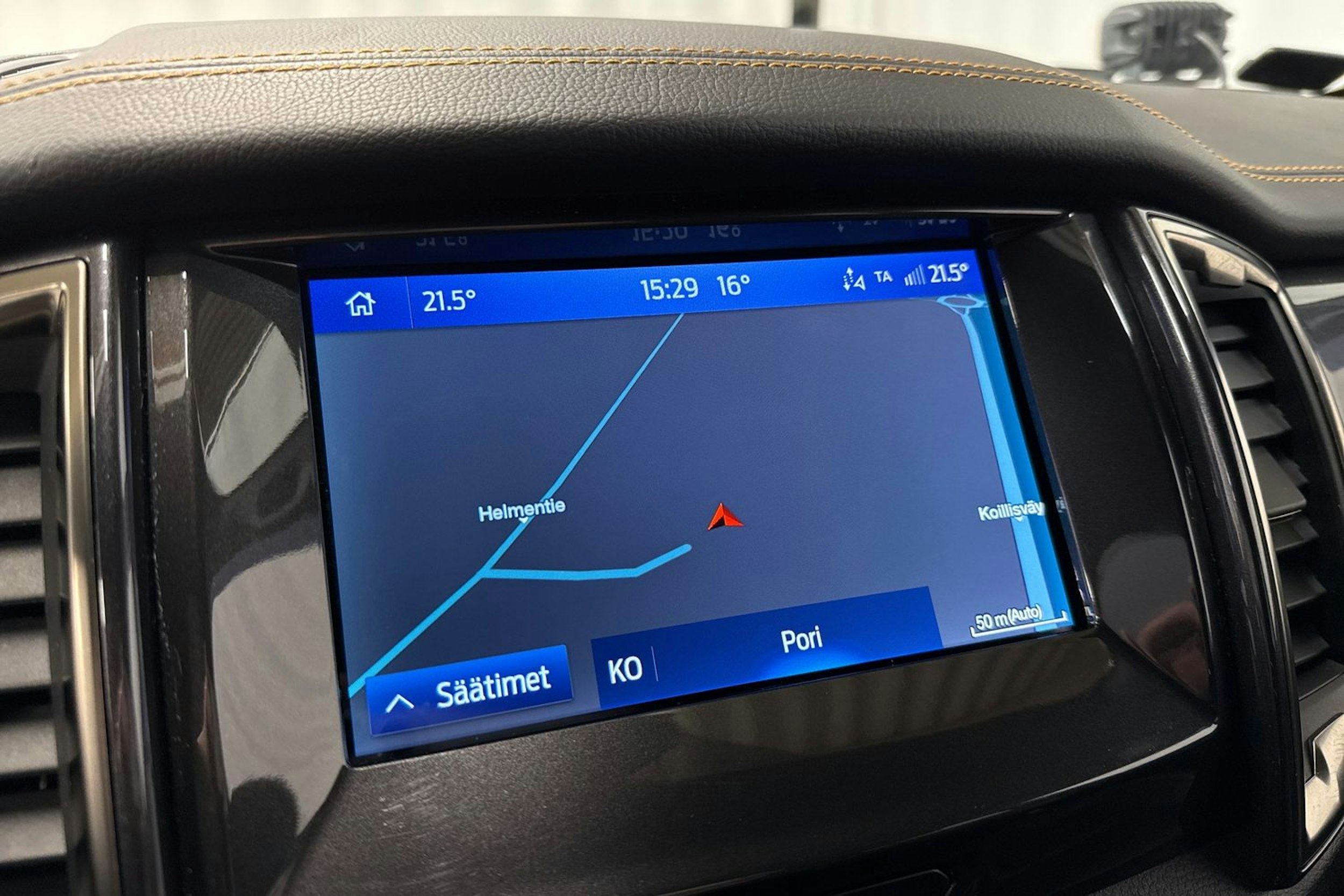 harmaa Ford Ranger 2023 kuva 24.