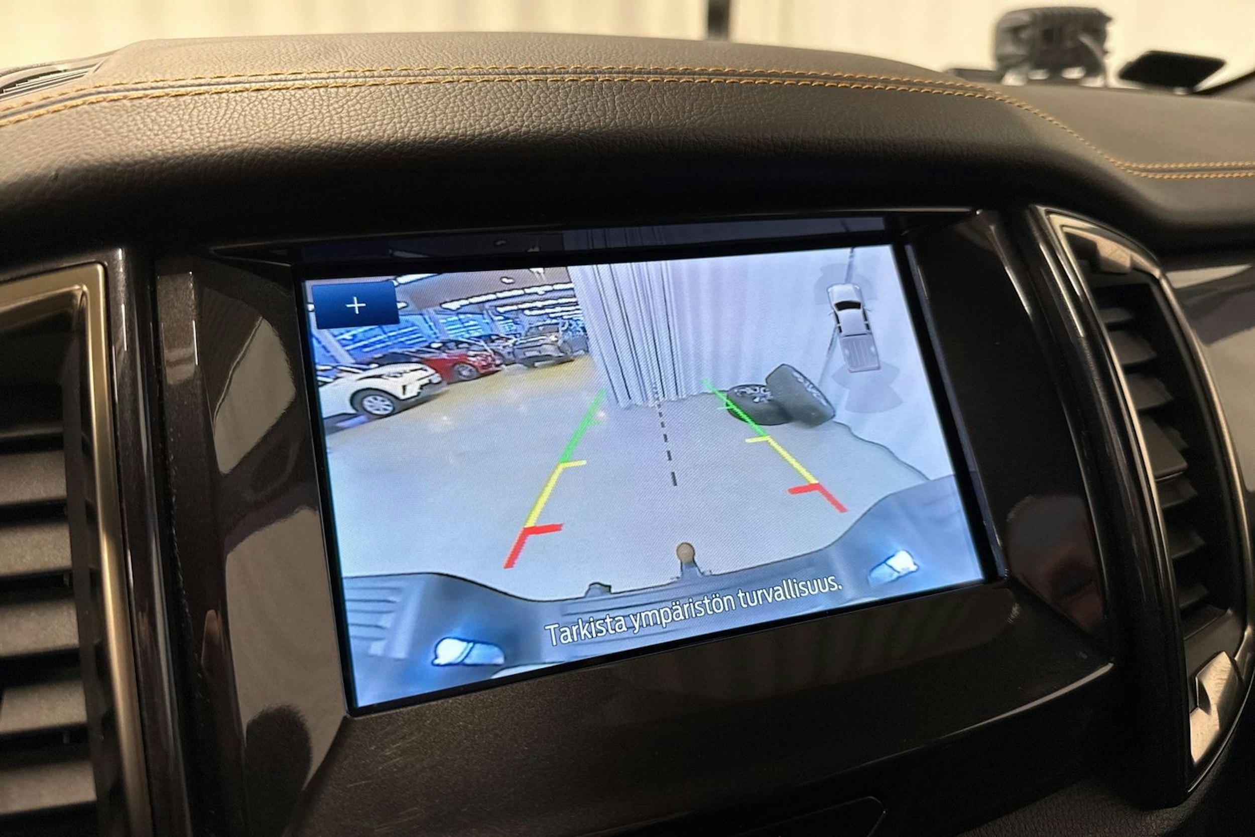 harmaa Ford Ranger 2023 kuva 25.