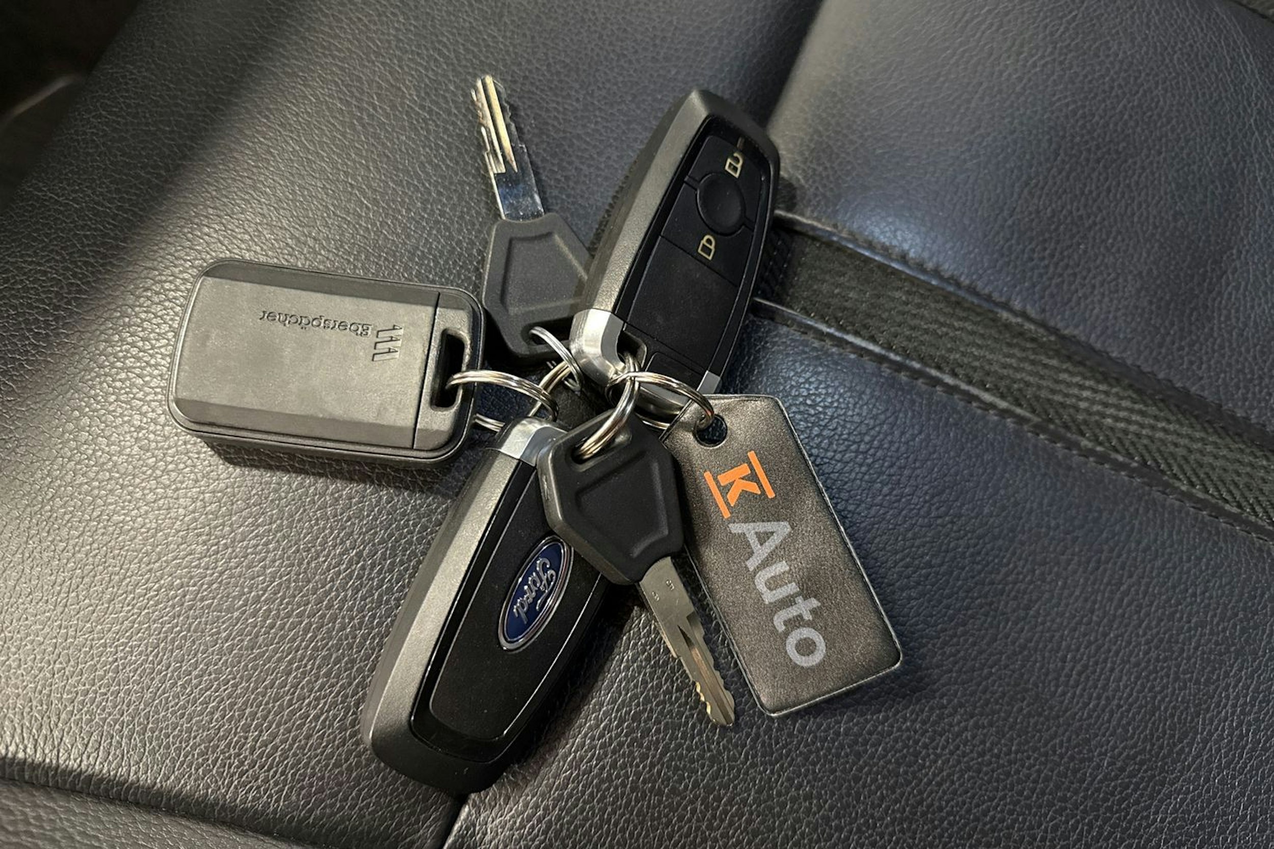 harmaa Ford Ranger 2023 kuva 36.