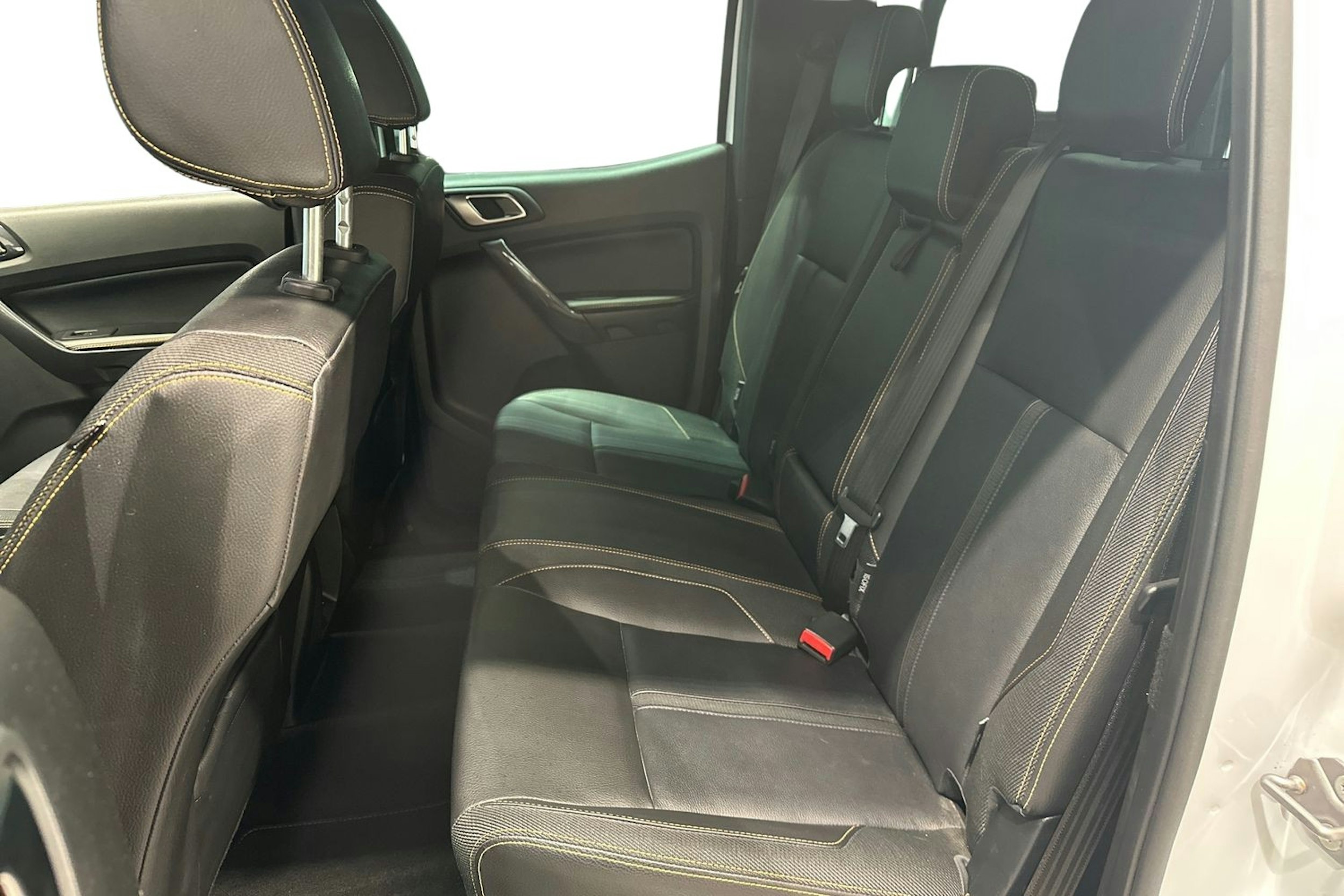valkoinen Ford Ranger 2023 kuva 10.