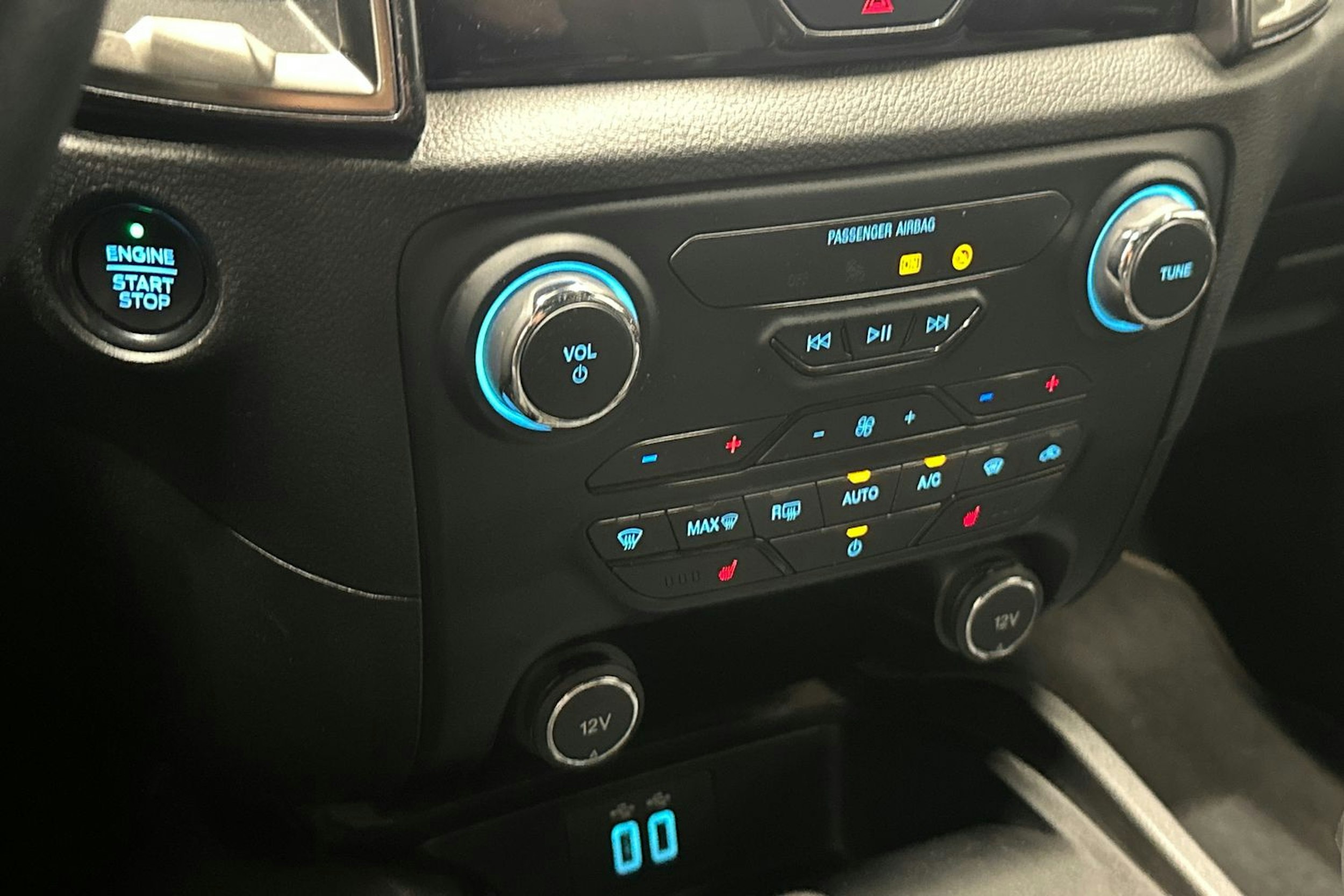 valkoinen Ford Ranger 2023 kuva 31.