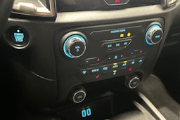 valkoinen Ford Ranger 2023 kuva 31.