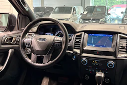 Musta Ford RANGER 2023 kuva 16.