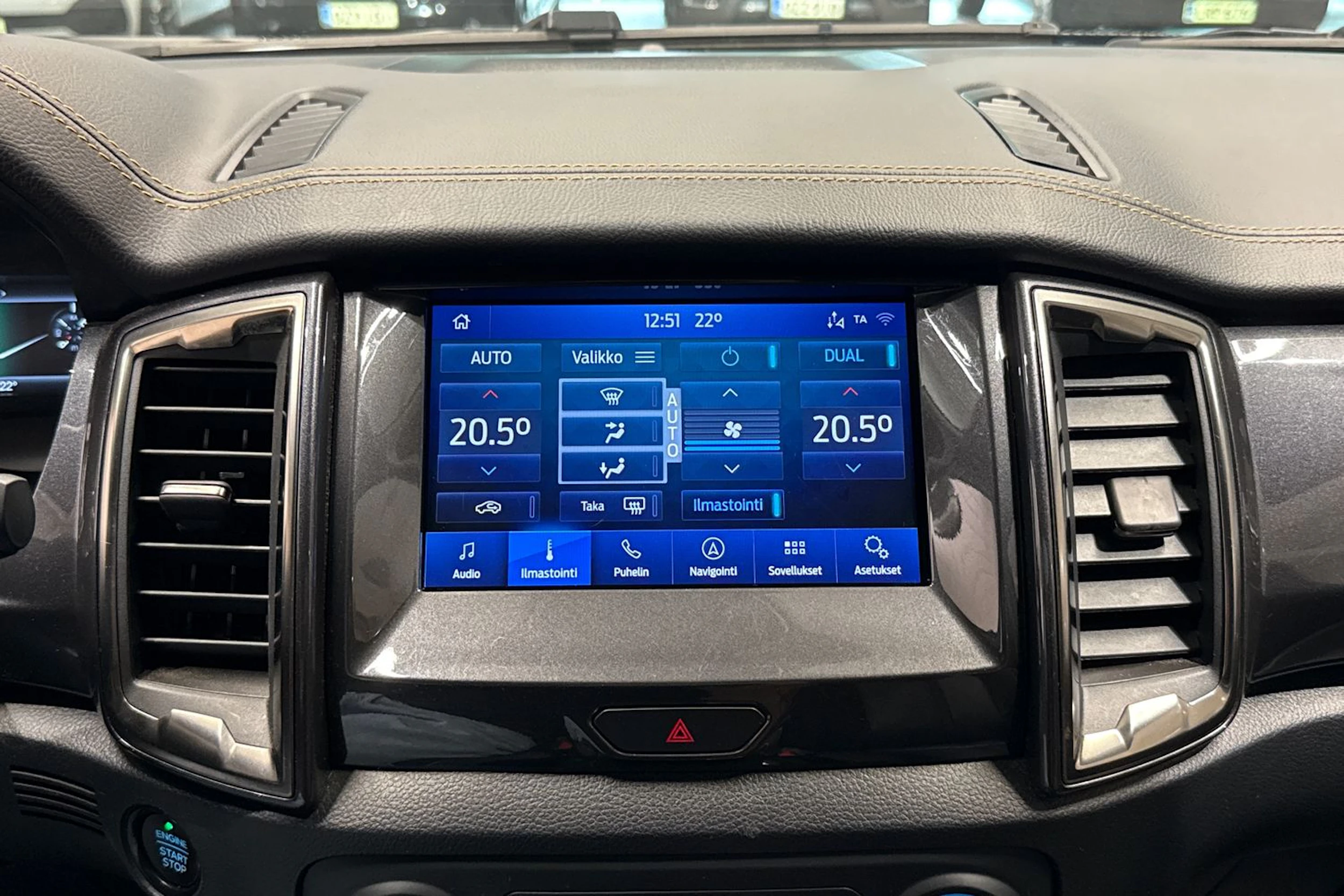 Musta Ford RANGER 2023 kuva 24.