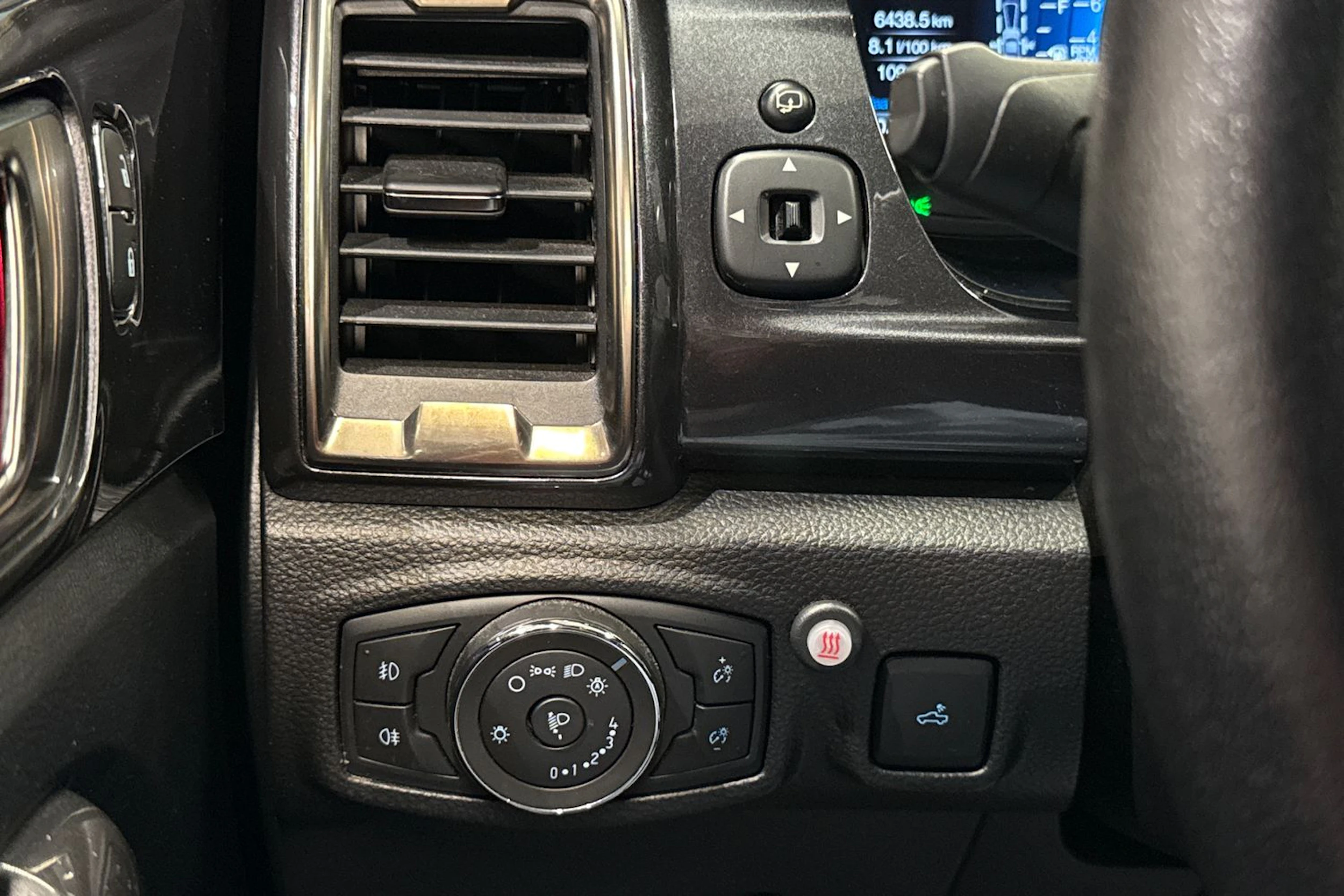 Musta Ford RANGER 2023 kuva 28.