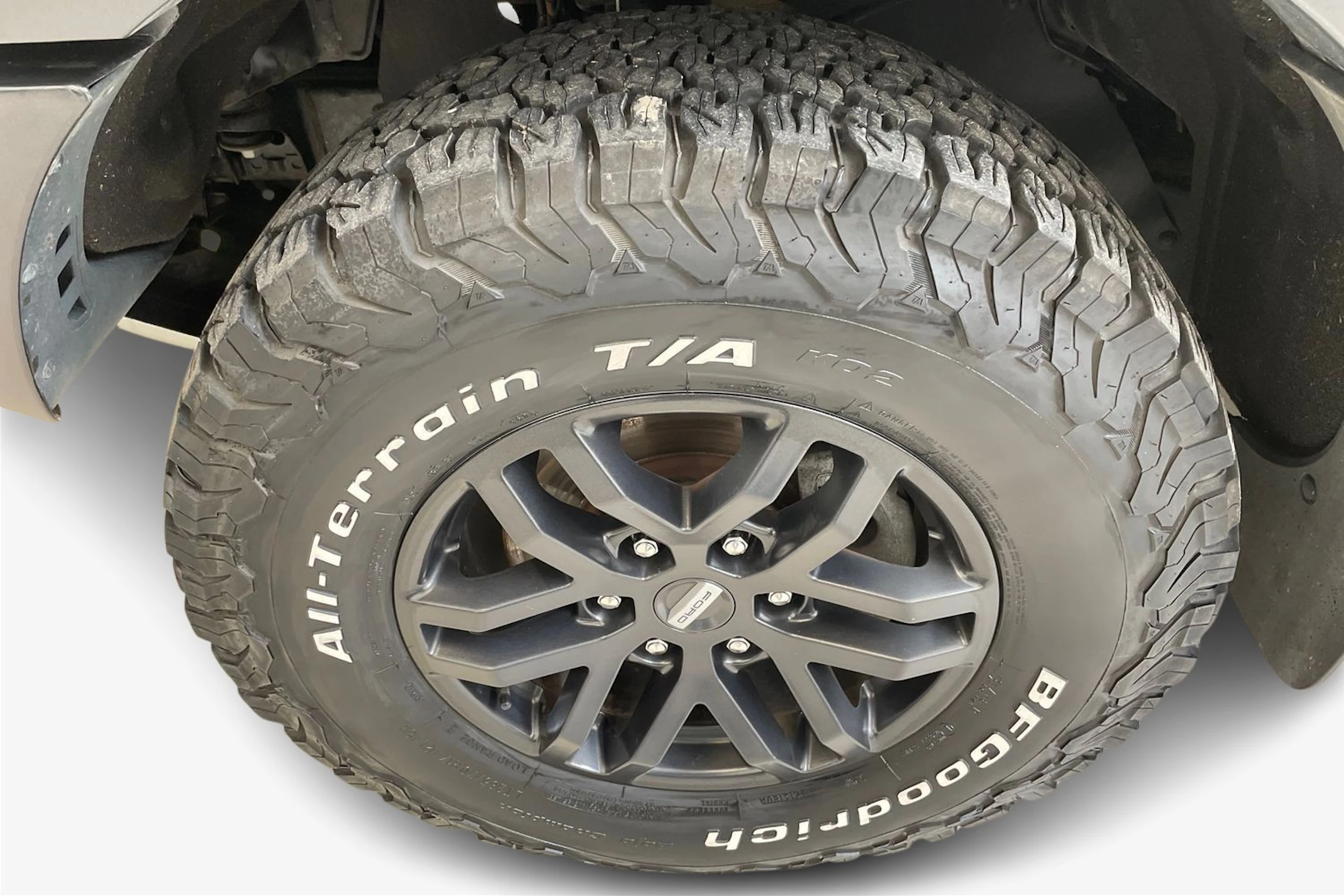 valkoinen Ford Ranger 2023 kuva 12.