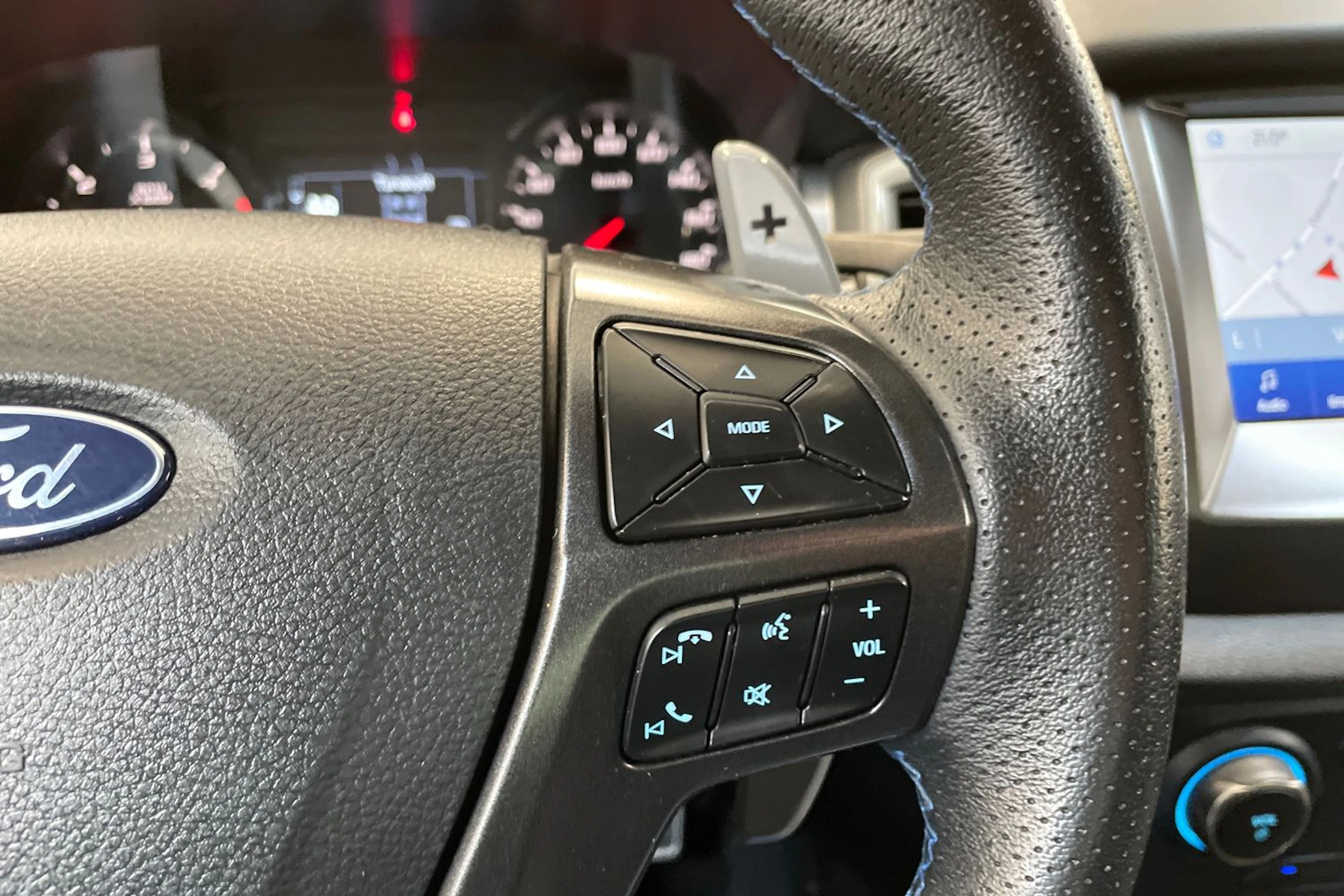valkoinen Ford Ranger 2023 kuva 22.