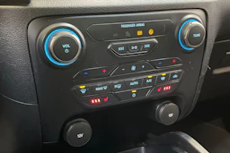 valkoinen Ford Ranger 2023 kuva 24.