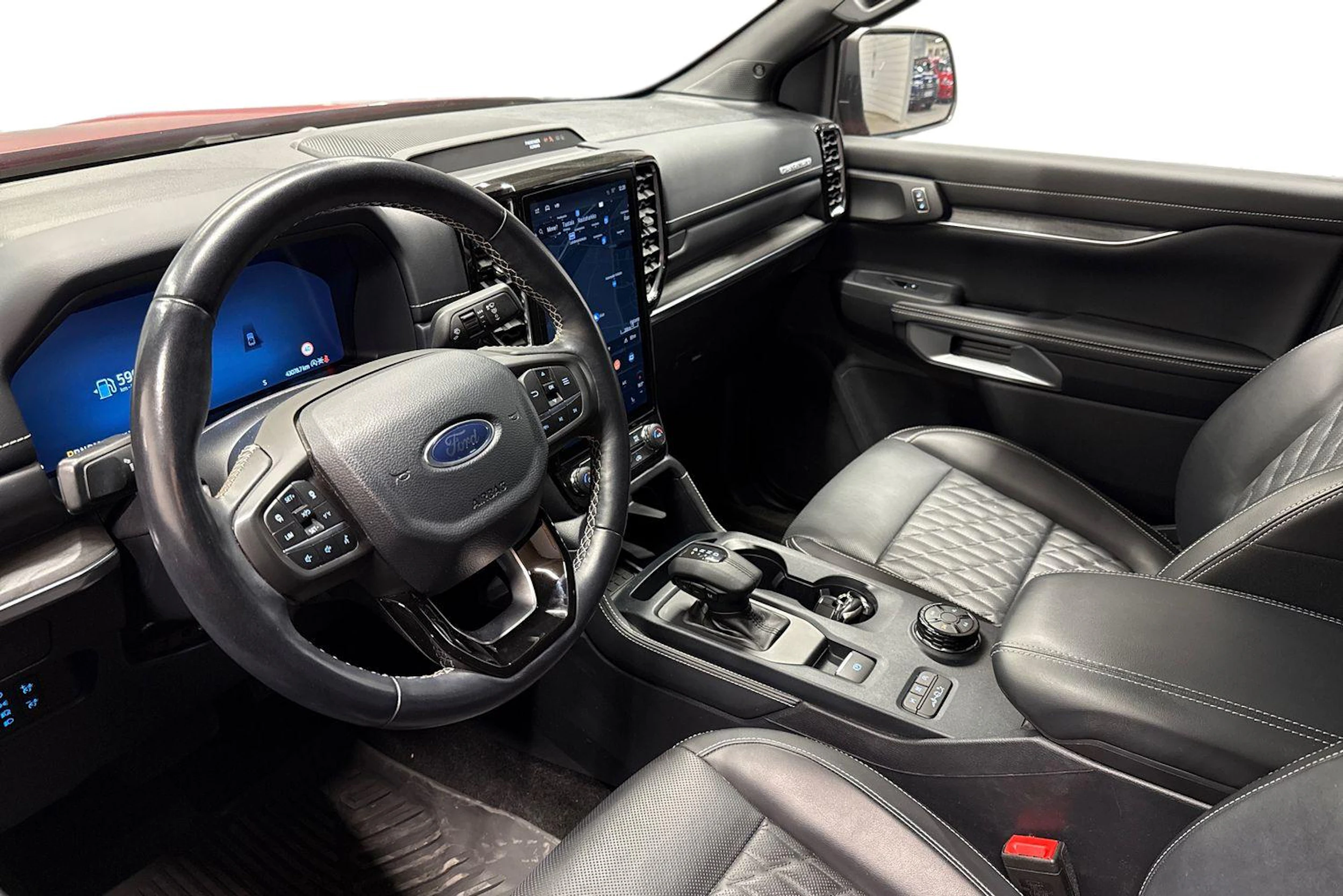 Punainen Ford RANGER 2024 kuva 3.