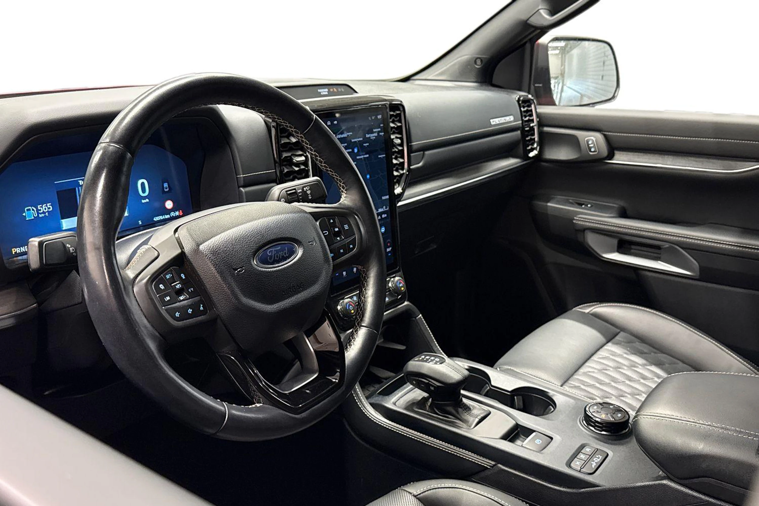 Punainen Ford RANGER 2024 kuva 8.