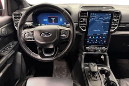 Punainen Ford RANGER 2024 kuva 9.