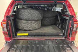 Punainen Ford RANGER 2024 kuva 15.