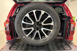 Punainen Ford RANGER 2024 kuva 16.