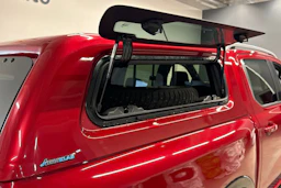 Punainen Ford RANGER 2024 kuva 18.