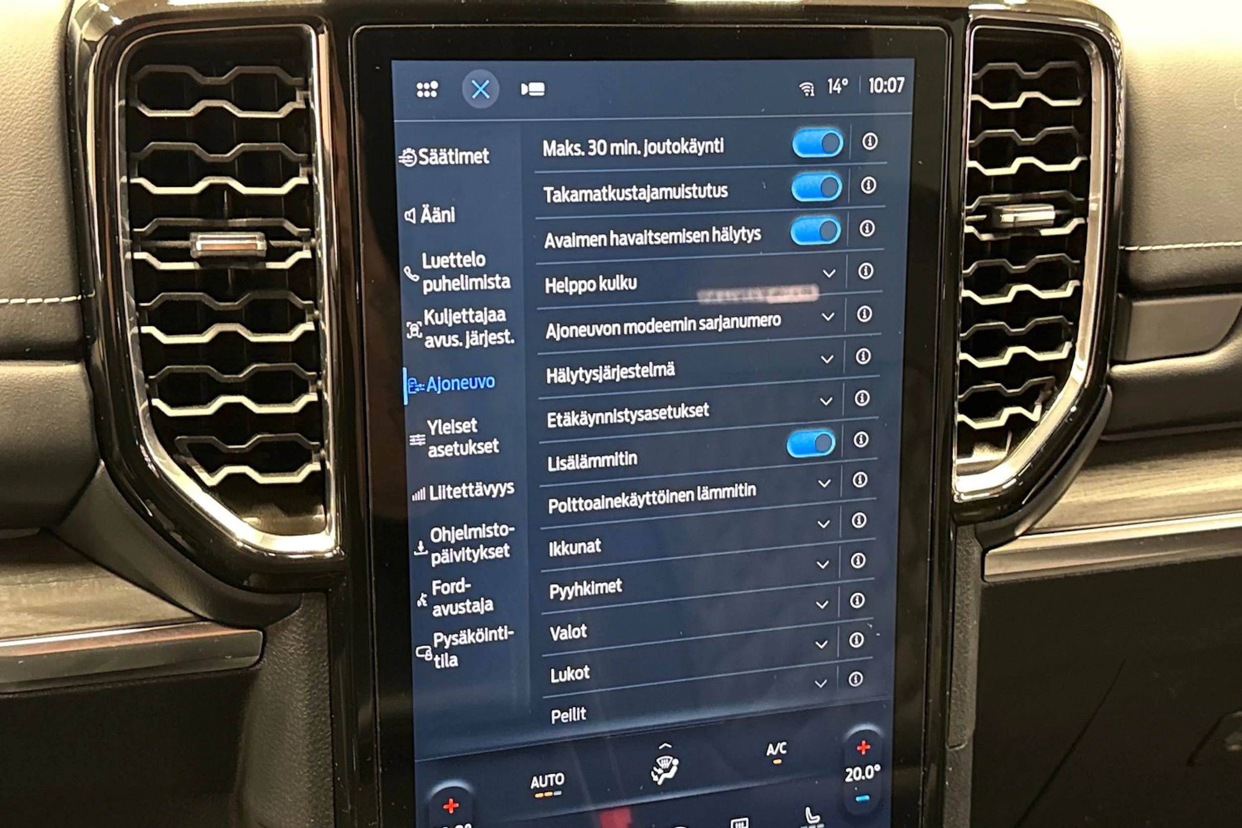 Punainen Ford RANGER 2024 kuva 27.